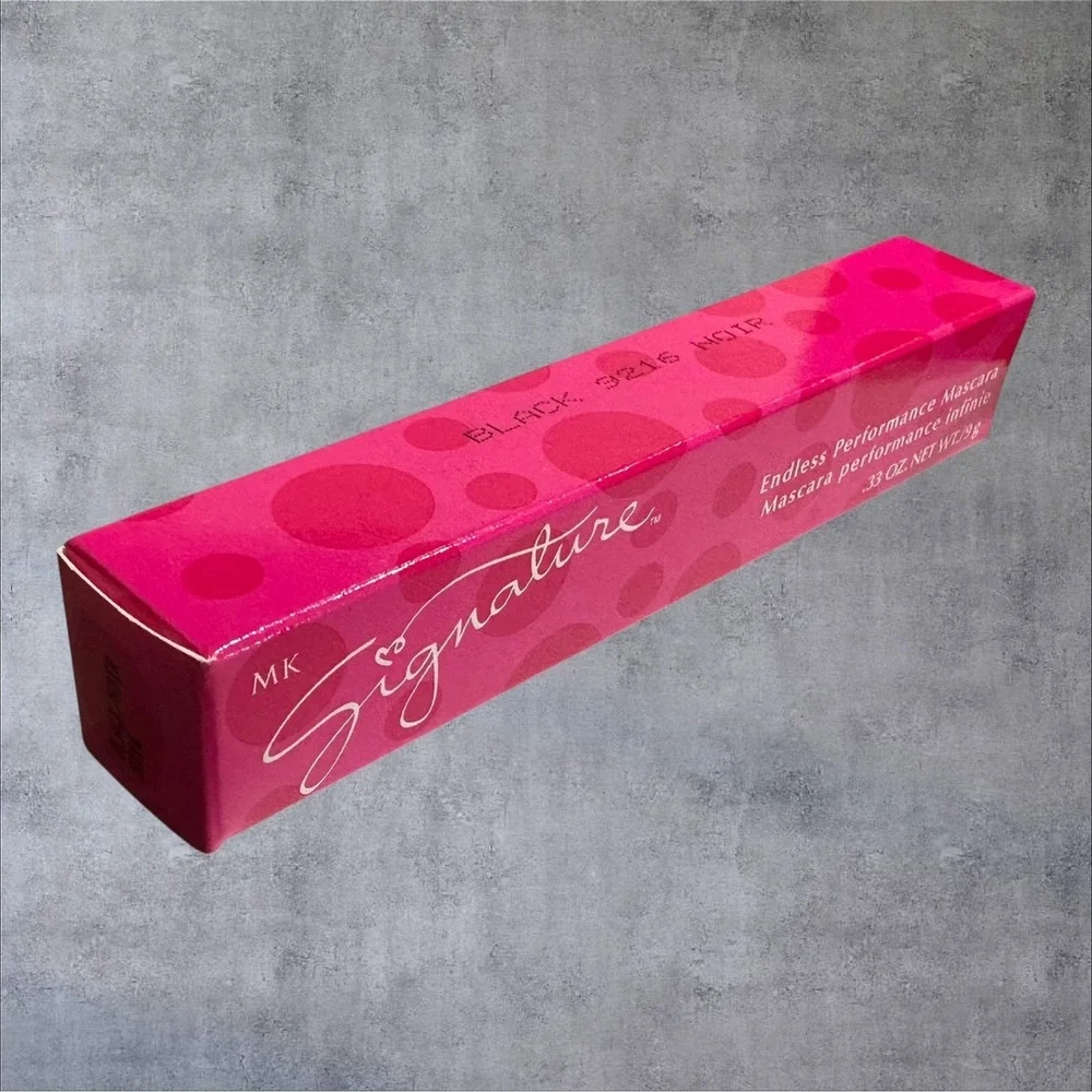 Mary Kay MK Signature Endless Performance Mascara Black 9216/921600‎ Noir 0.33oz
